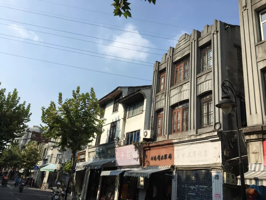 一条街串起根与魂!中国第一位个体工商户,就诞生在温州解放街