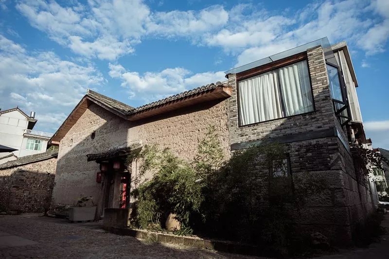 电话: 浦江 野马岭 地址:浦江县虞宅乡马岭脚村 电话:13858066186