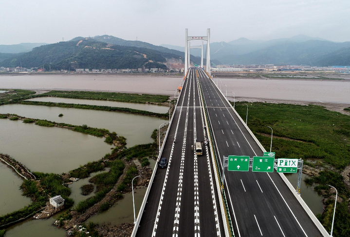 甬台温高速复线灵昆至苍南段建成完工!