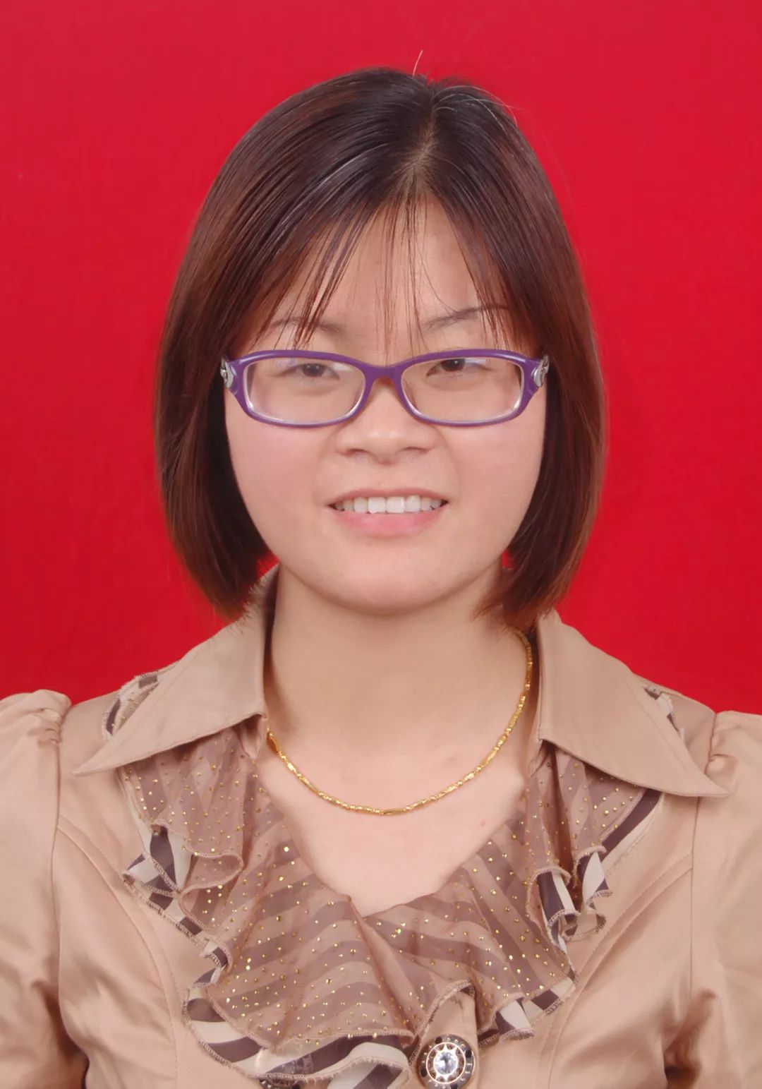 > > 正文丽水市优秀班主任: 松阳县民族中学 杨松梅