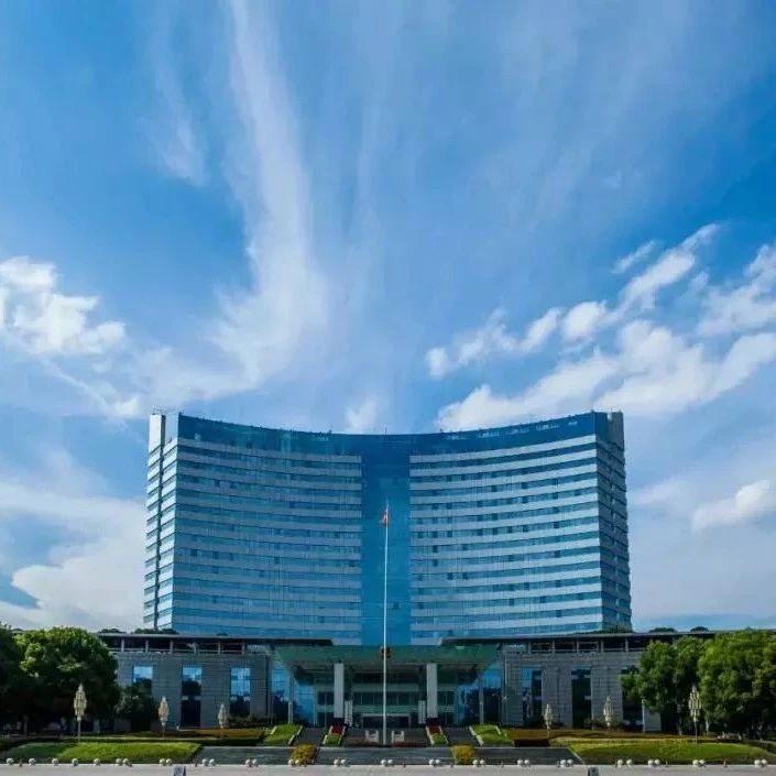 李强参加温州代表团时指出:追求高水平,推进均衡化,增创新优势