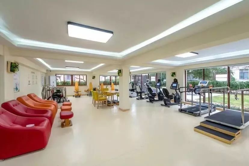 加装电梯,配送餐车,建照料中心……宁波居家养老"福利"升级啦!