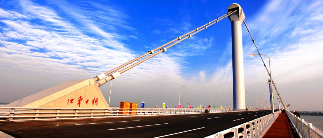 11月16日至11月23日每天8时30分至16时30分,封闭江东大桥东