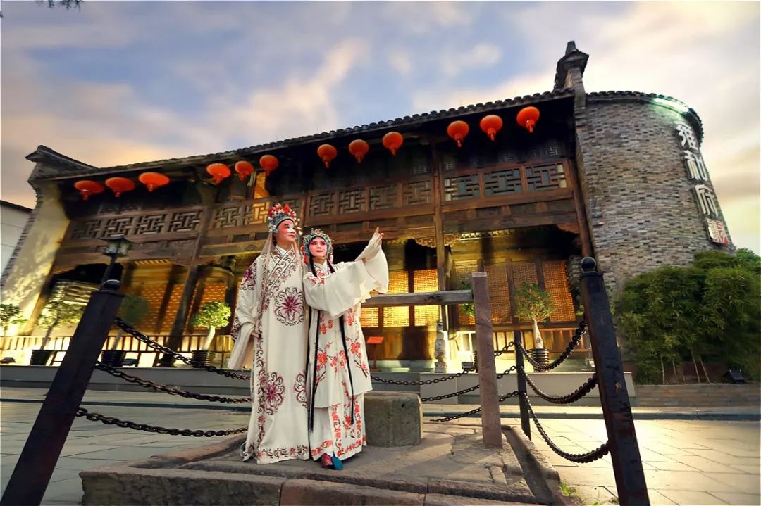 浦江麦饼,金华烧饼,传统月饼,磐安卷筒饼,玉米饼,豆腐饼等特色饼入驻