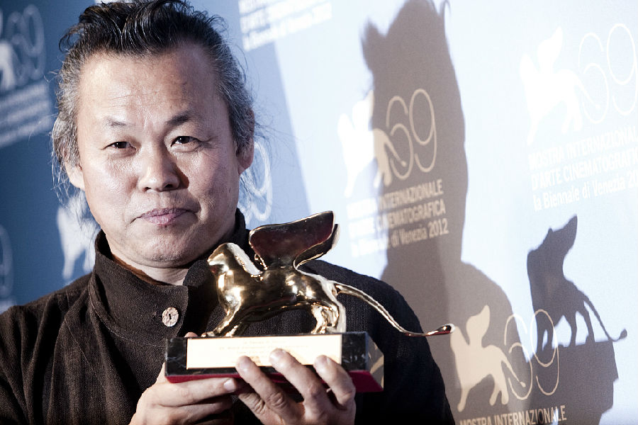 韩国导演金基德因新冠肺炎在拉脱维亚去世